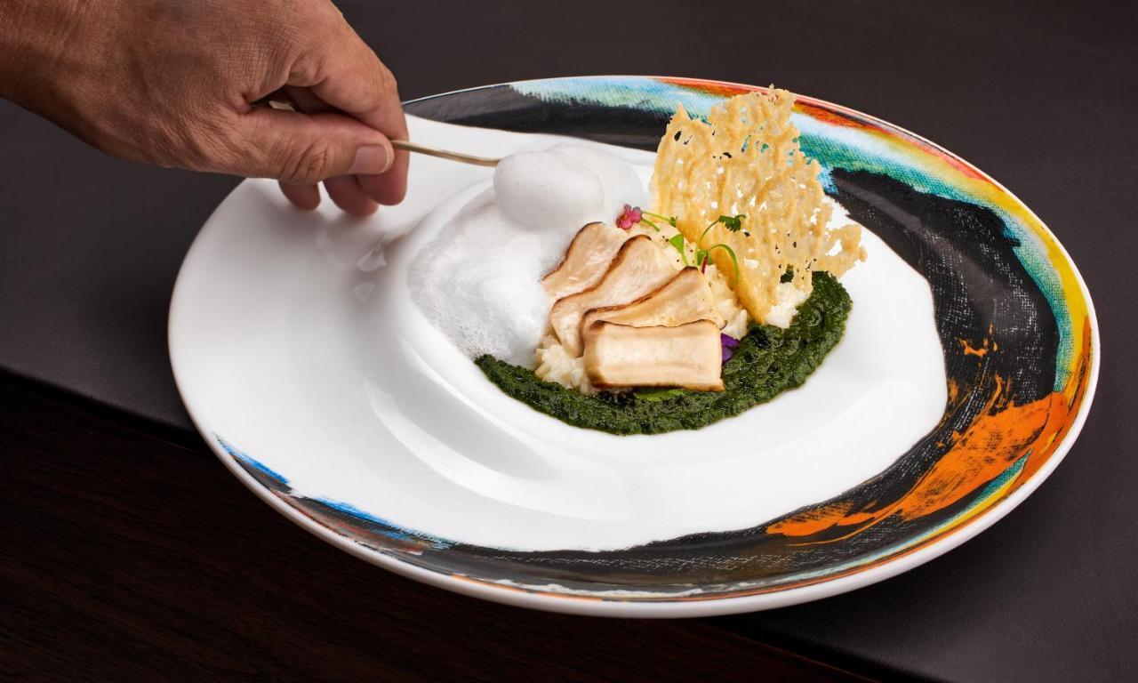 Four Corners Ette Luxury Hotel & Spa מראה חיצוני תמונה A plate of food